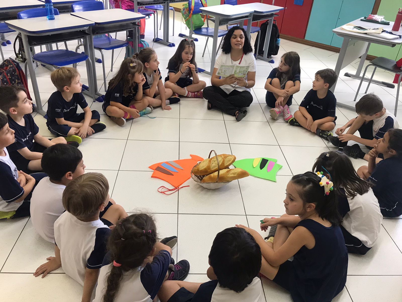 Atividade Ir. Glesi Nossa Senhora Menina