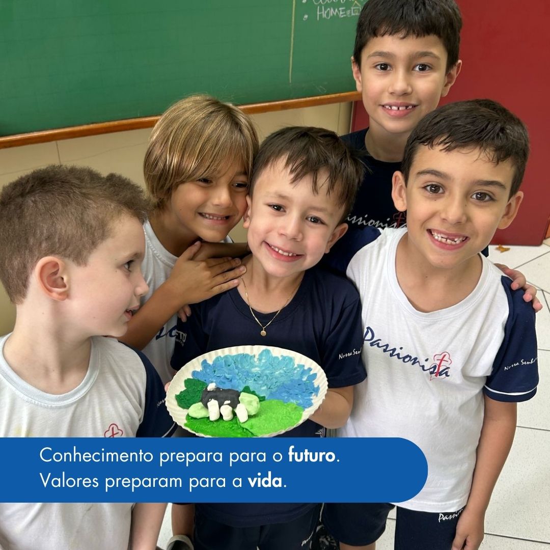 Conhecimento prepara para o futuro. Valores preparam para a vida. Nossa Senhora Menina