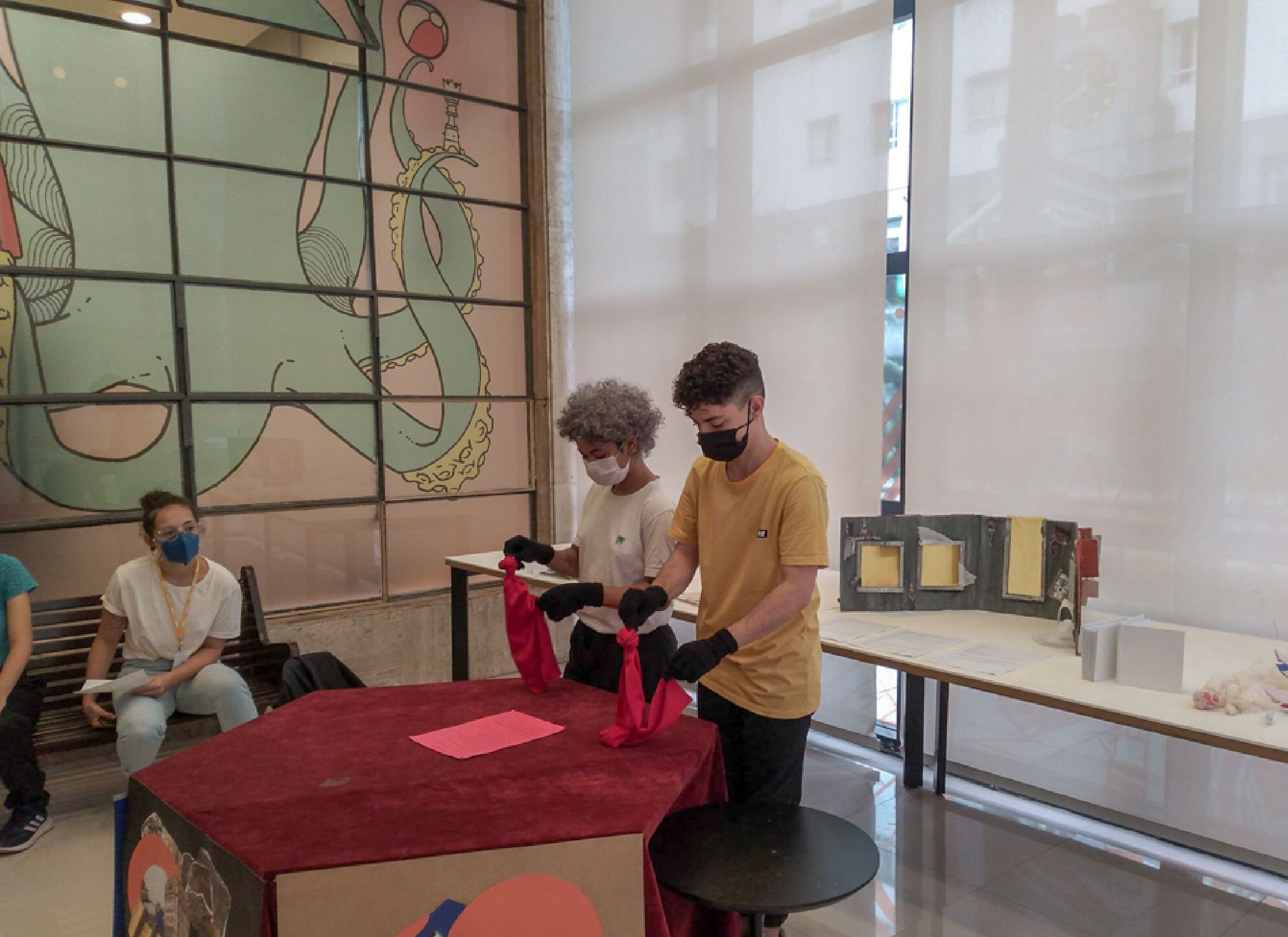 1 ano na Biblioteca Pblica do Paran Nossa Senhora Menina