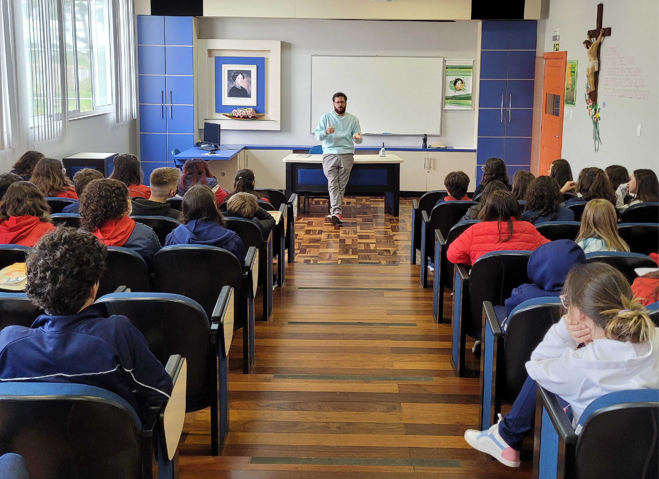 Formando jovens escritores: 6 ano! Nossa Senhora Menina
